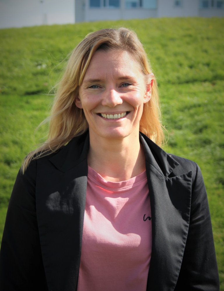 Aldís Aðalsteinsdóttir