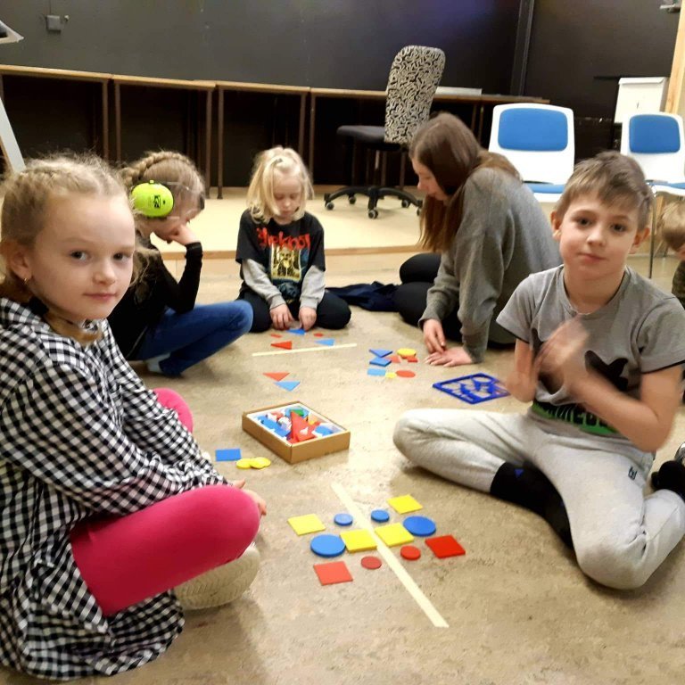 84131758_218100919228179_8688053399049994240_n