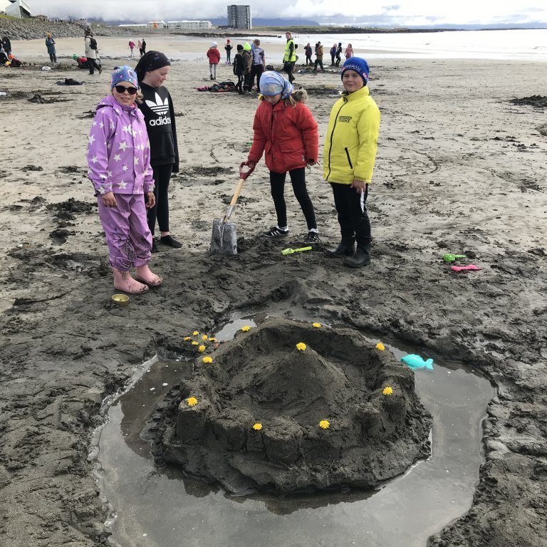 4fc8341b-06b5-4201-ae16-ec13d7814793