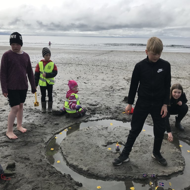 946bb75e-cd9b-457d-bcec-802863fbfb66