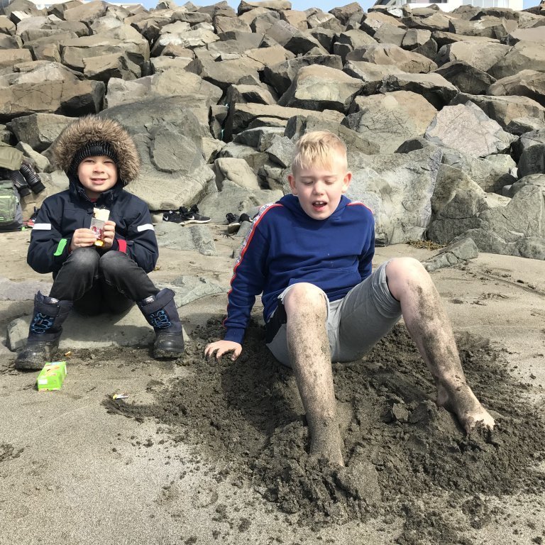 ae50a79d-660b-4acb-b3ff-353d1c30cfa2