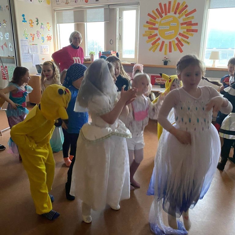 275147000_1100243037202517_394123020552281974_n