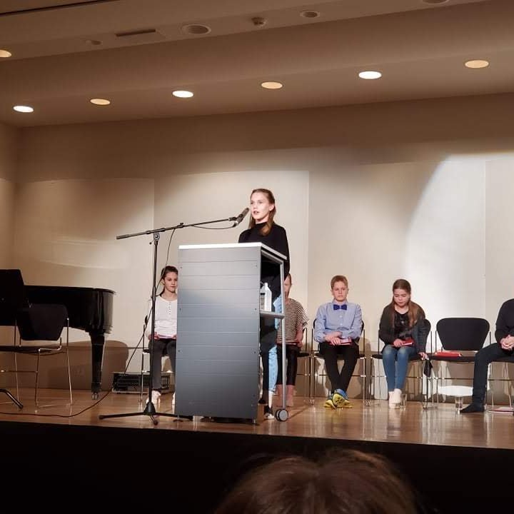 88357357_229782888152999_6887543782183534592_n