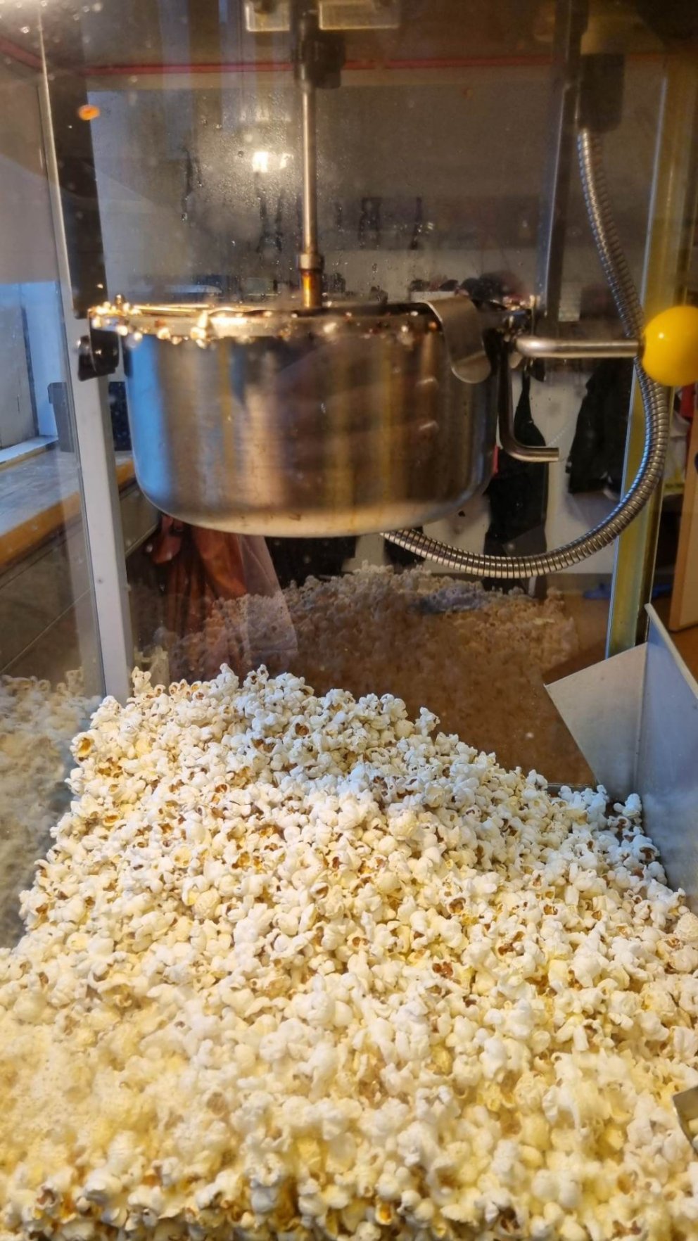 Poppað fyrir hverja lesna mínútu á yngsta stigi.