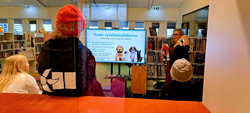 Kynning á bókaklúbbum á skólasafninu