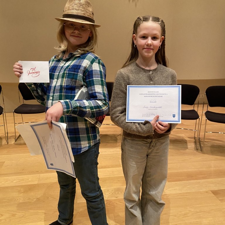 Lokahátíð upplestrarkeppninnar