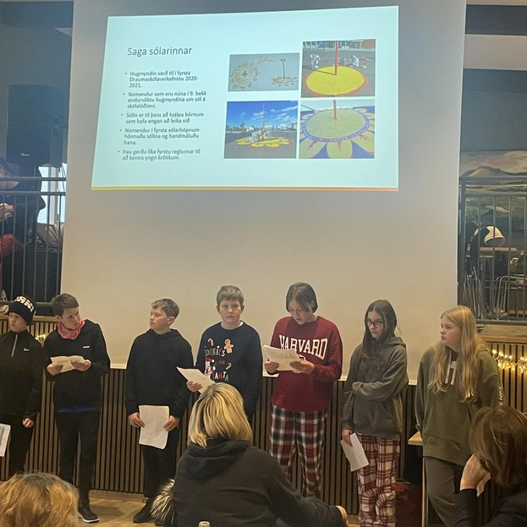 Heimsókn frá mennta- og barnamálaráðuneytinu