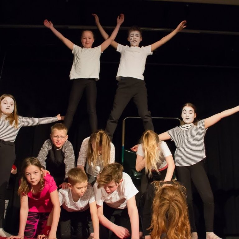 Árshátíð Brekkubæjarskóla 2019