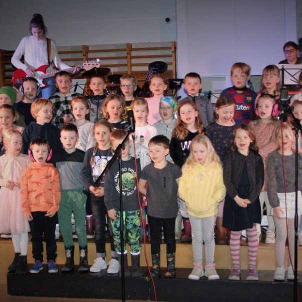 1.BS steig á svið í fyrsta sinn.